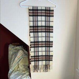 Royal Mile Woolen Mill 100%‎ Lambswool Cream Plaid Fringe Scarf